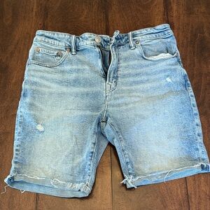 American Eagle Outfitters Light Wash Distressed Denim Shorts